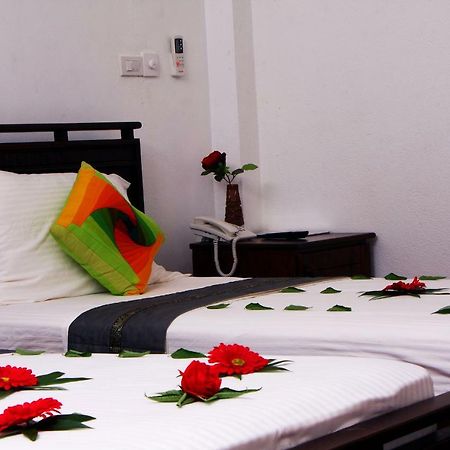 Rajanawa Resort 拉特纳普勒 外观 照片