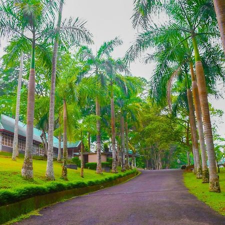 Rajanawa Resort 拉特纳普勒 外观 照片