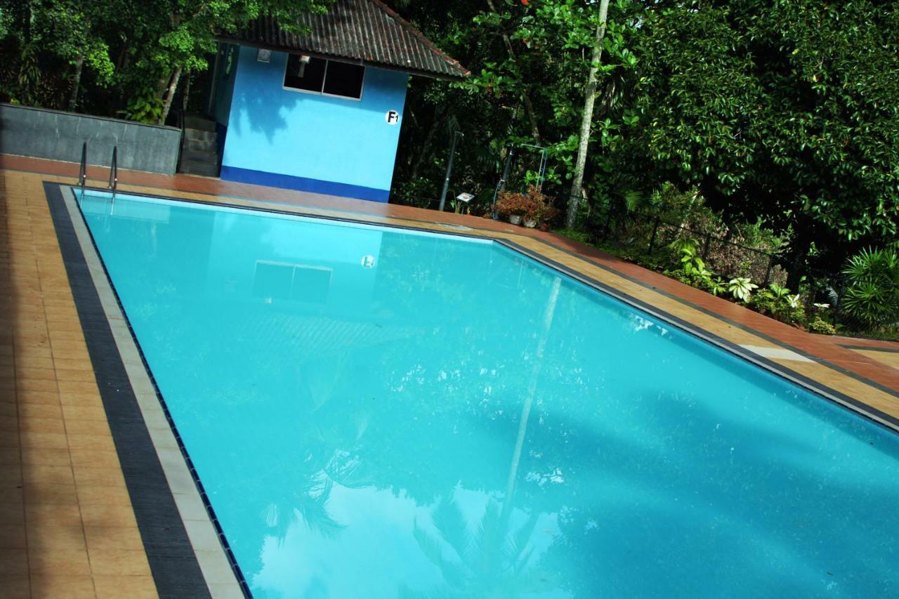 Rajanawa Resort 拉特纳普勒 外观 照片